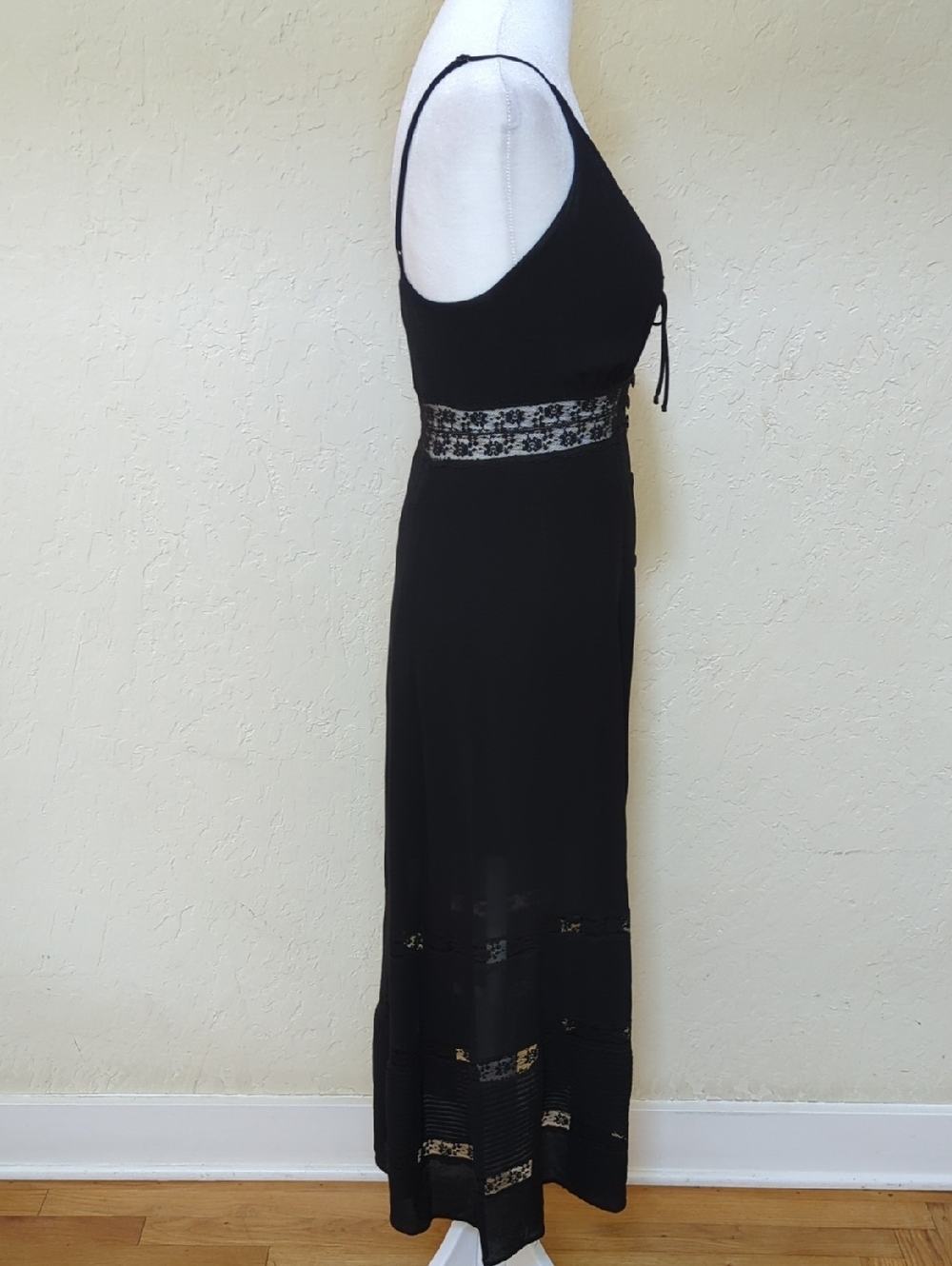 Reformation Black Lace-Panel Midi Slip Dress - Picture 9 of 16